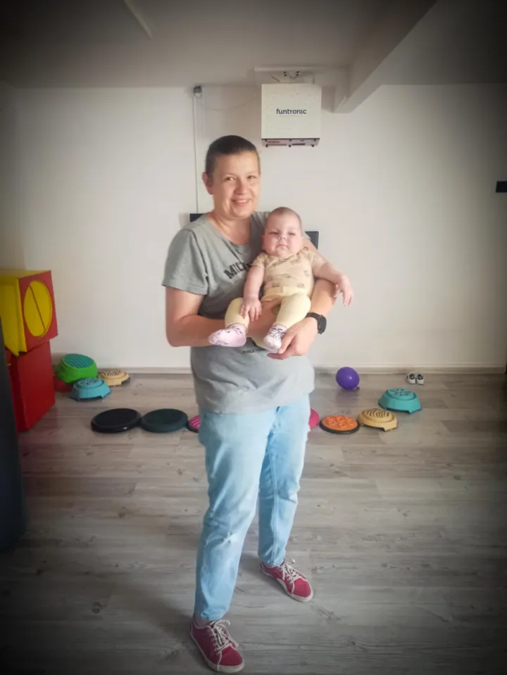 Gabryś i Liliana – rodzeństwo pełne siły, nadziei i uśmiechu 11 Gabrys i Lilka Messenger creation B1ED304E 09D0 4836 BAFB CCFC6420F07F